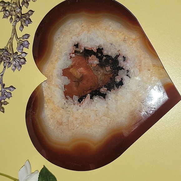 Large Druzy Carnelian Heart Shaped Crystal Carving - Picture 6 of 9